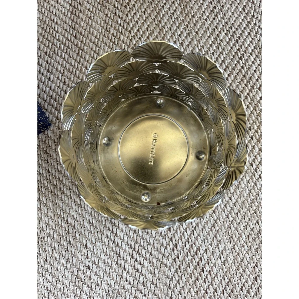 PARTYLITE SEASHELLS METAL JAR CANDLE HOLDER  HOME DECOR
